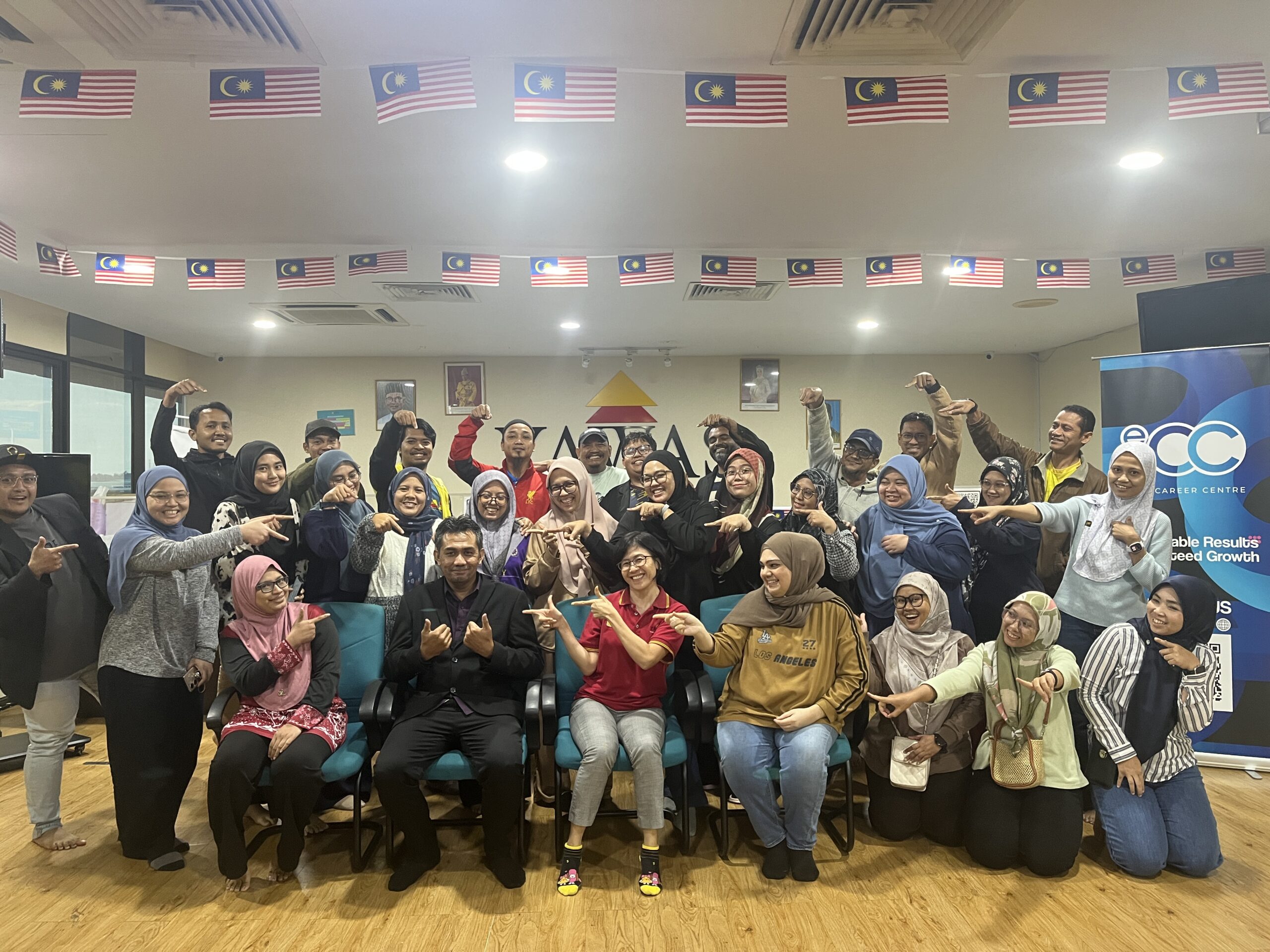Sesi Latihan AI Anjuran Sir Syah Berjaya Tingkatkan Kemahiran Produktiviti Kakitangan YAWAS